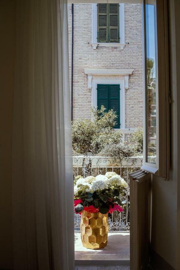Palazzo Dei Grifoni - Luxury Suites - San Benedetto del Tronto Eksteriør billede